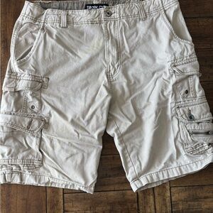 Iron Co. Men's Light Tan Cargo Shorts